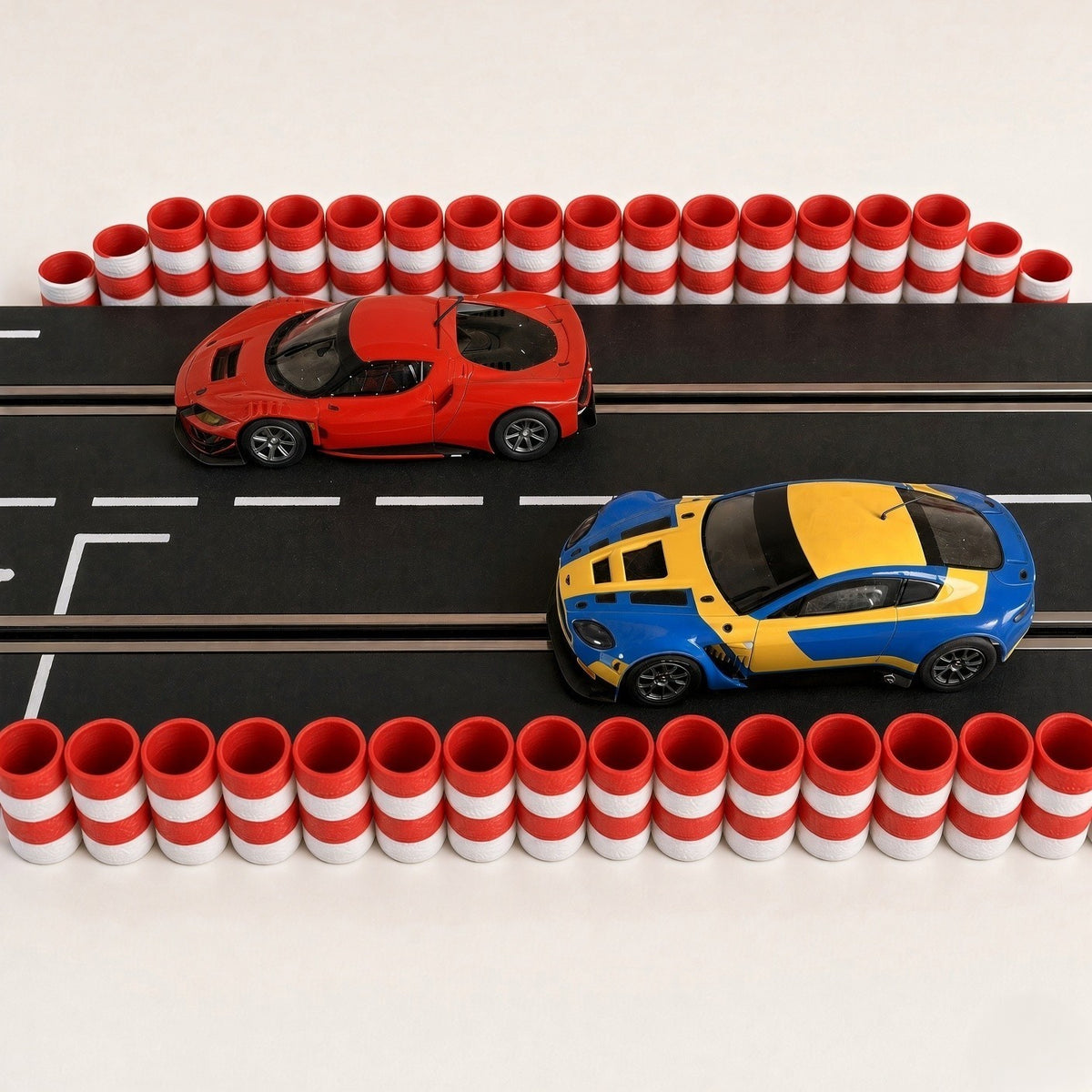 Carrera Scalextric Tyre Stack Wall Barrier 1:32 Red White 300mm Slot Car